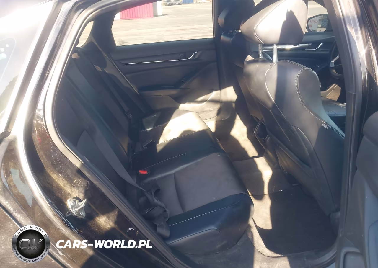 2018 Honda Accord Sport VIN:1HGCV1F36JA198568 - 8