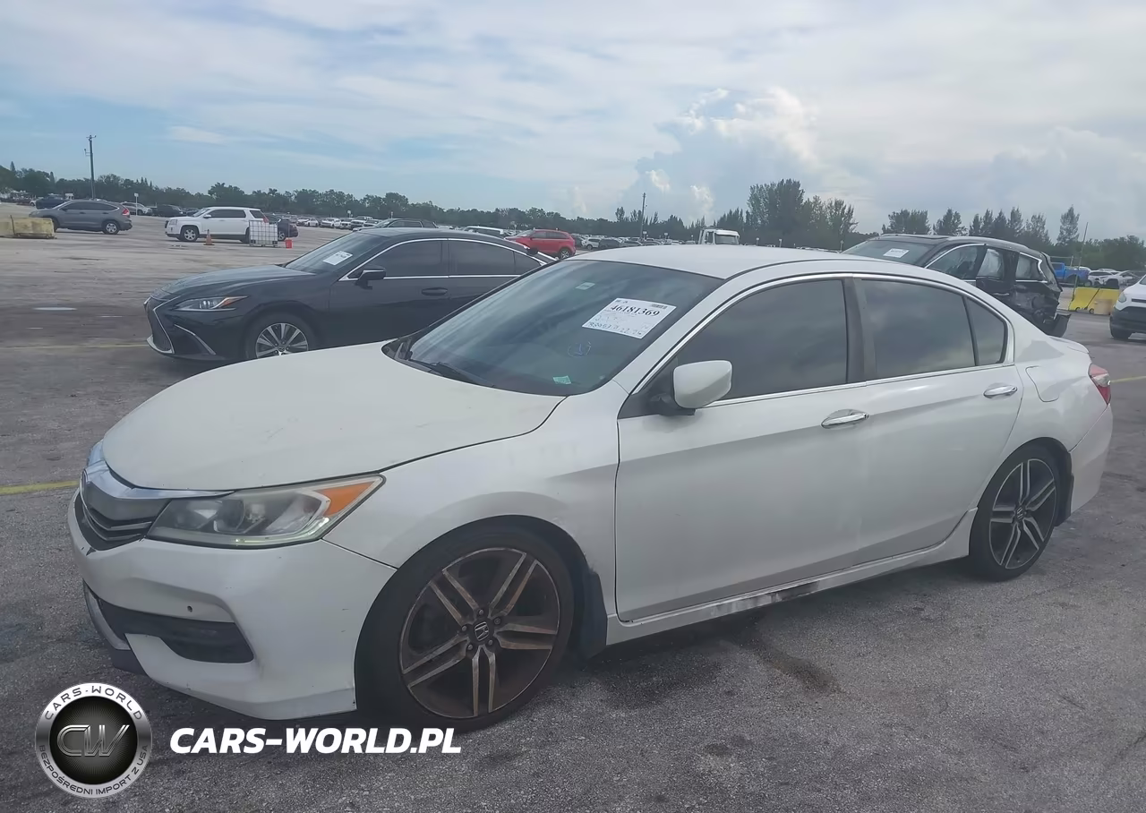 2016 Honda Accord Sport VIN:1HGCR2F59GA157680 - 18