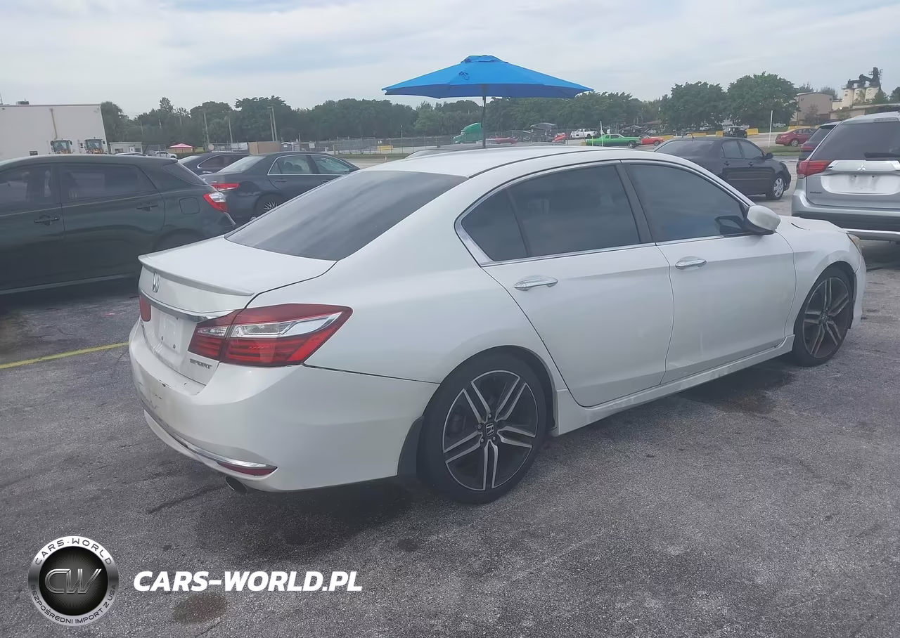 2016 Honda Accord Sport VIN:1HGCR2F59GA157680 - 4