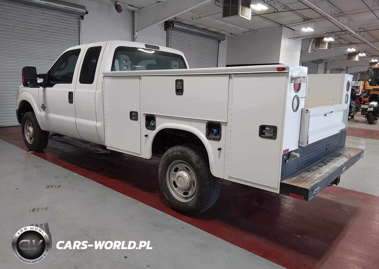 2015 Ford F-350 Xl VIN:1FD8X3BT3FEA04719 - 3