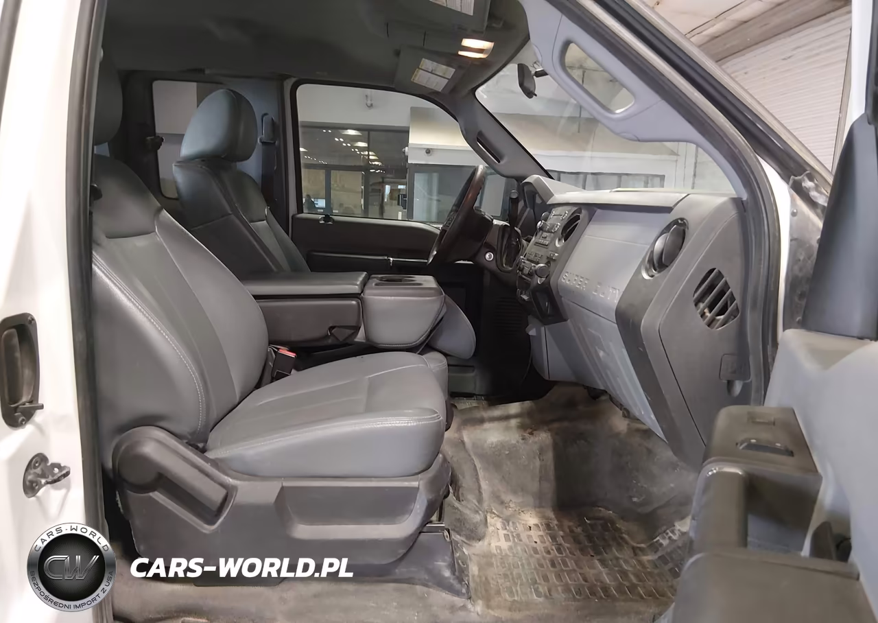 2015 Ford F-350 Xl VIN:1FD8X3BT3FEA04719 - 5
