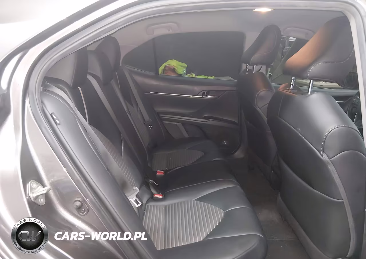2020 Toyota Camry Se Hybrid VIN:4T1G31AK0LU525211 - 8