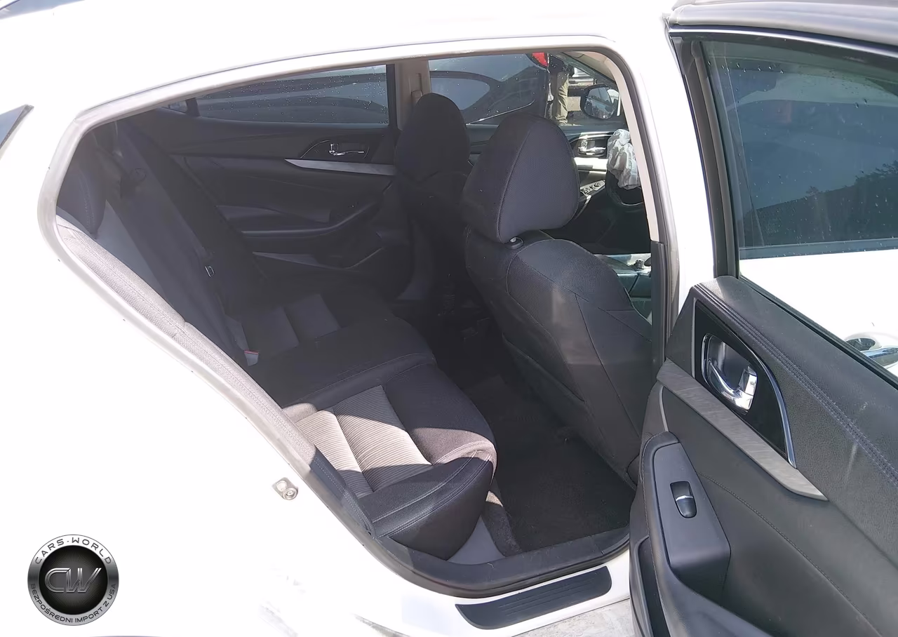 2016 Nissan Maxima 3.5 S VIN:1N4AA6AP1GC415696 - 8