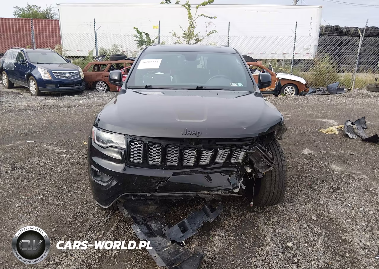 2017 Jeep Grand Cherokee Altitude 4X4 VIN:1C4RJFAG4HC767508 - 13