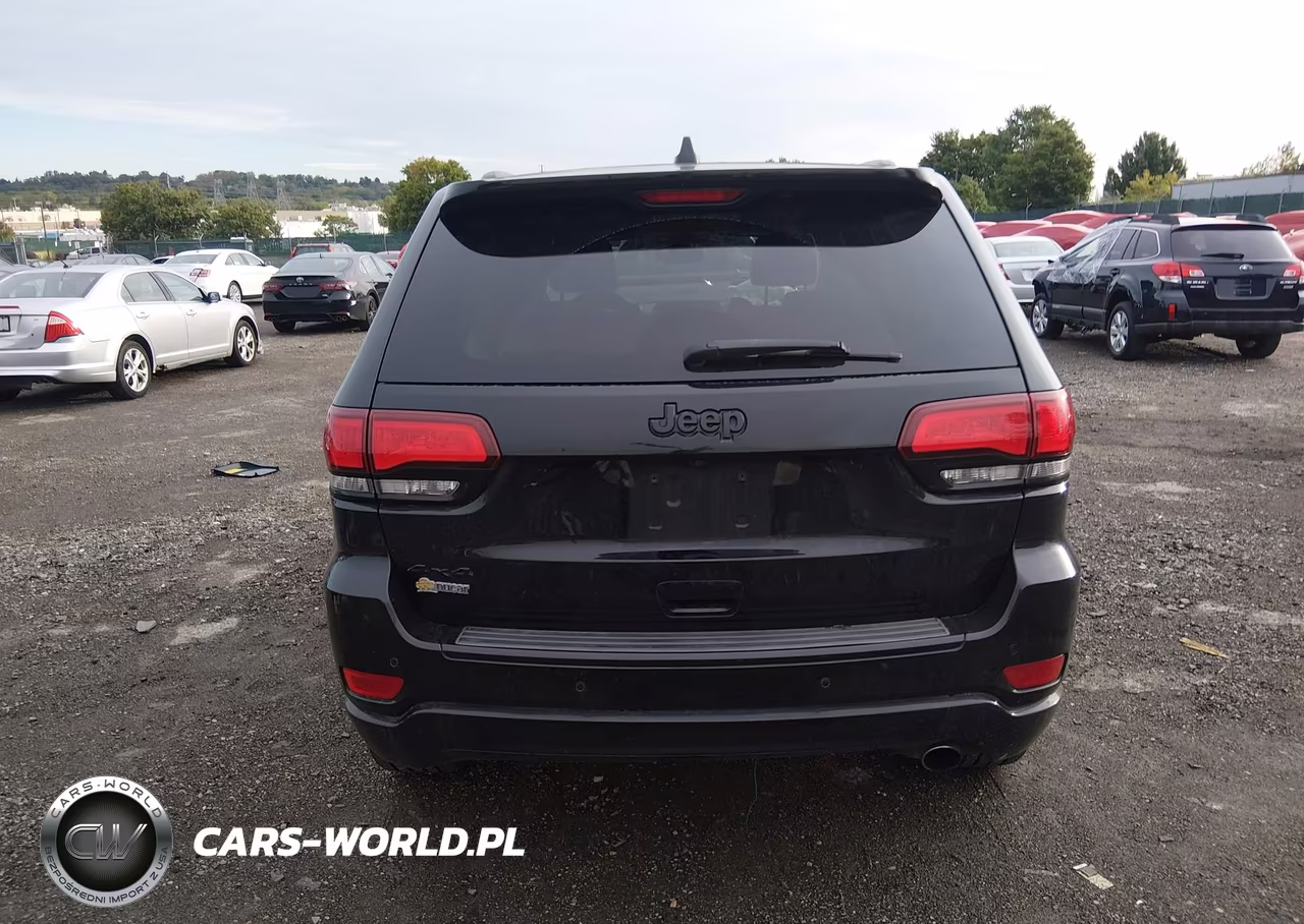 2017 Jeep Grand Cherokee Altitude 4X4 VIN:1C4RJFAG4HC767508 - 17