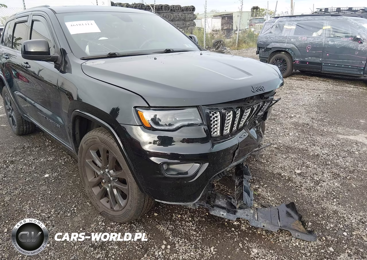 2017 Jeep Grand Cherokee Altitude 4X4 VIN:1C4RJFAG4HC767508 - 19