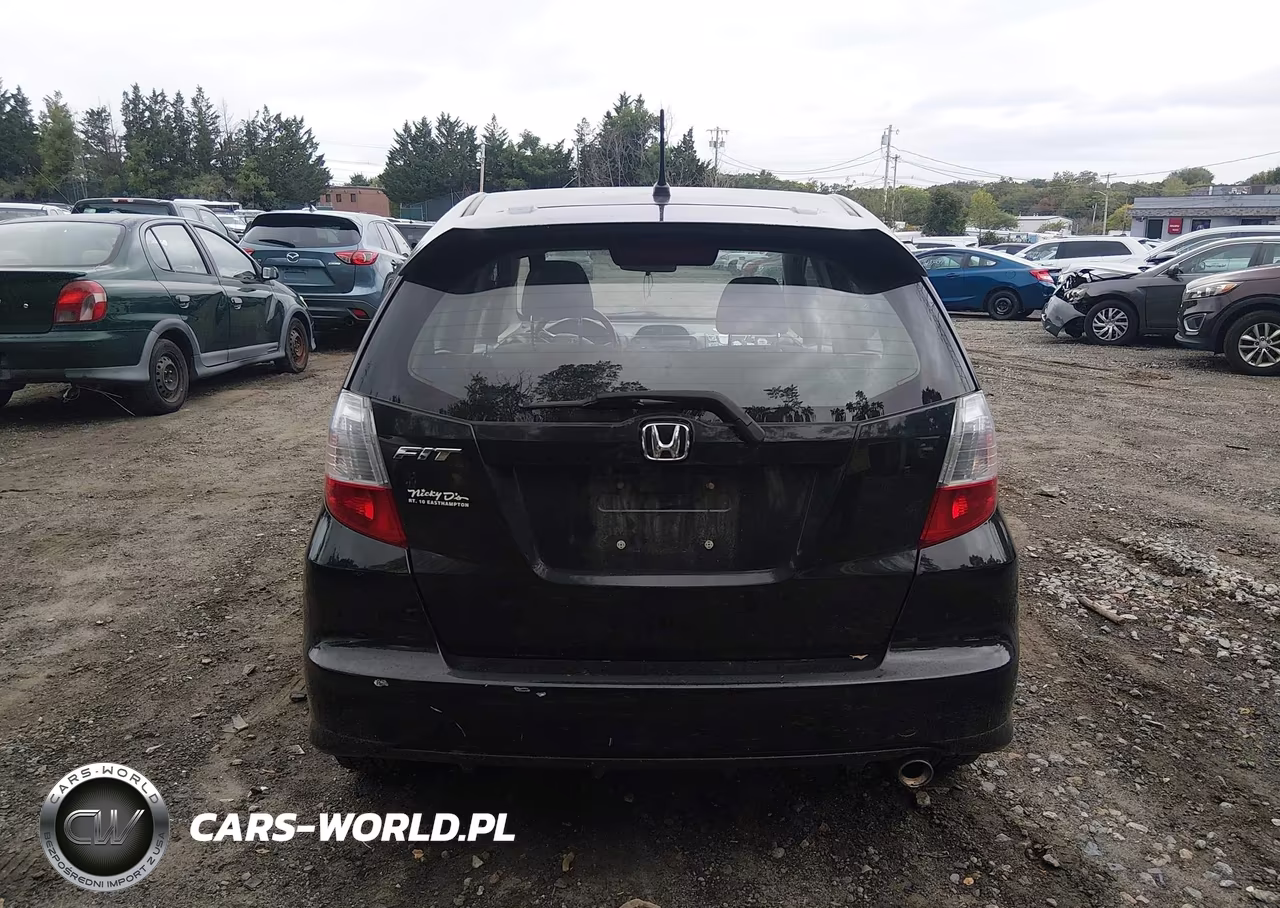 2012 Honda Fit Sport VIN:JHMGE8H51CC012416 - 16