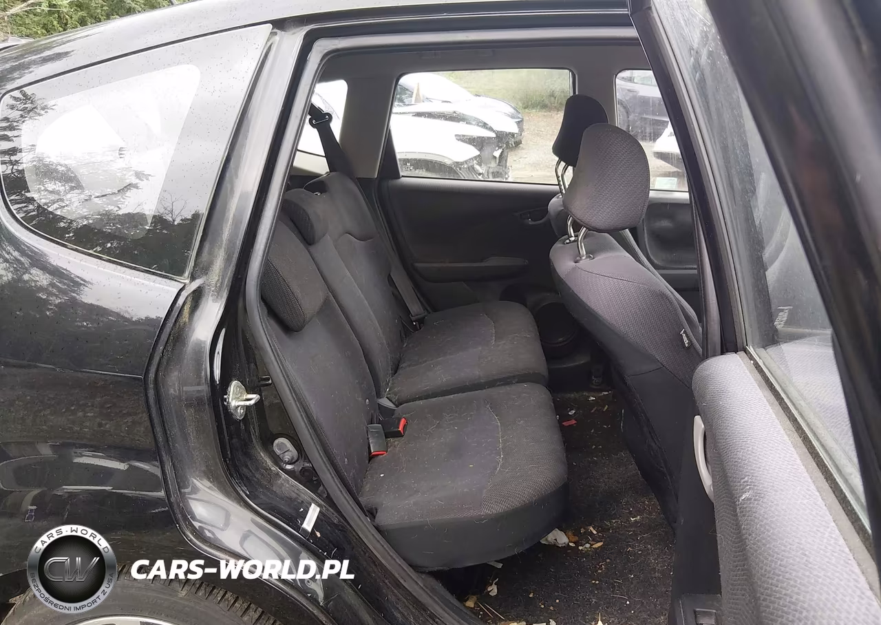 2012 Honda Fit Sport VIN:JHMGE8H51CC012416 - 8