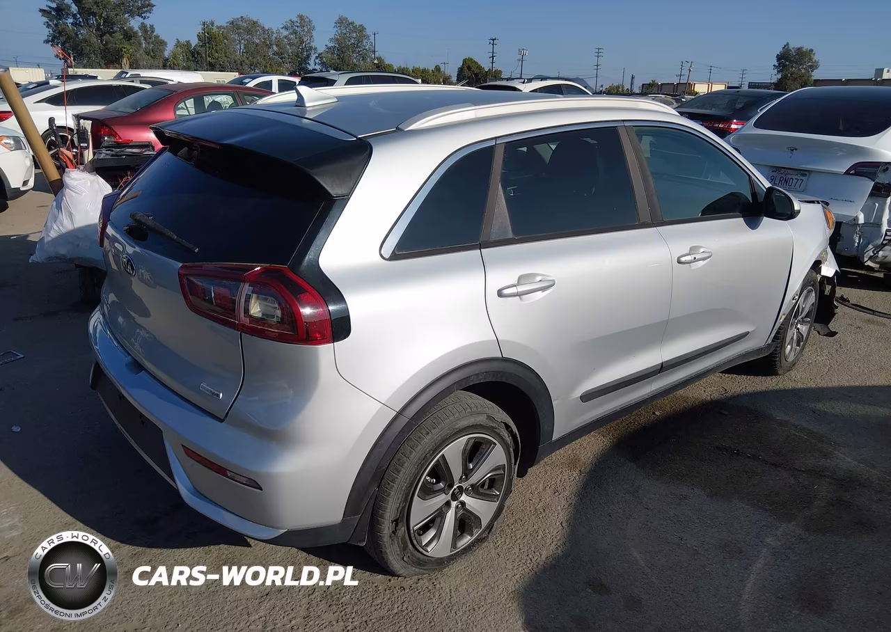 2019 Kia Niro Fe-Lx VIN:KNDCB3LC6K5336773 - 4