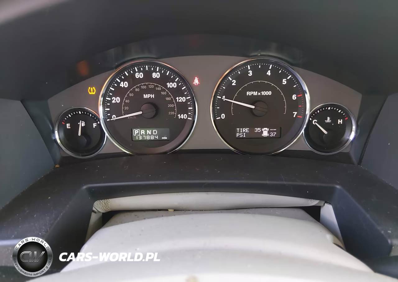2008 Jeep Commander Overland VIN:1J8HG68258C111427 - 7