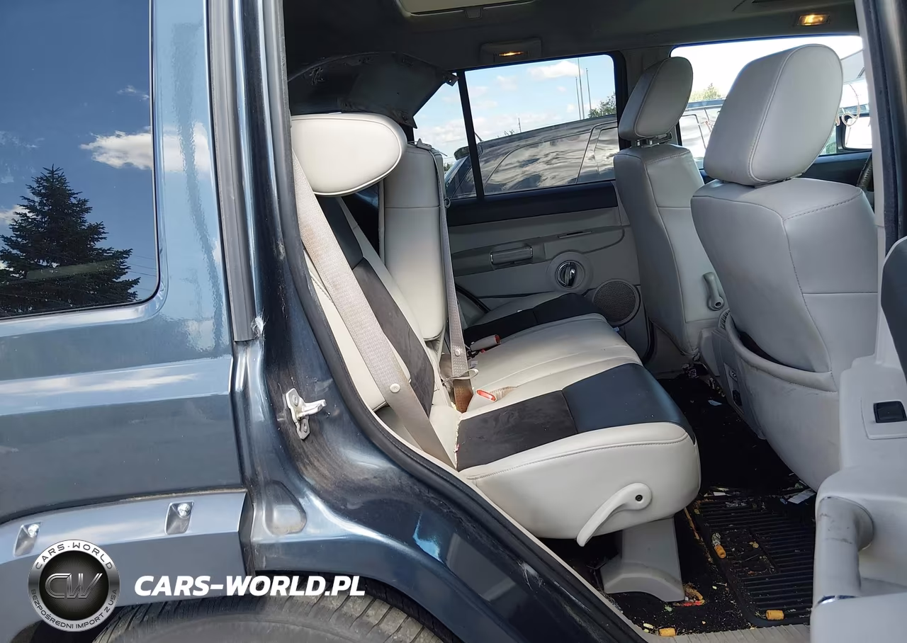 2008 Jeep Commander Overland VIN:1J8HG68258C111427 - 8