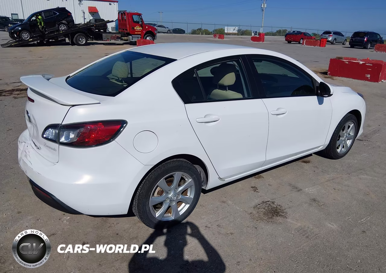 2010 Mazda Mazda3 I Touring VIN:JM1BL1SF8A1160078 - 4