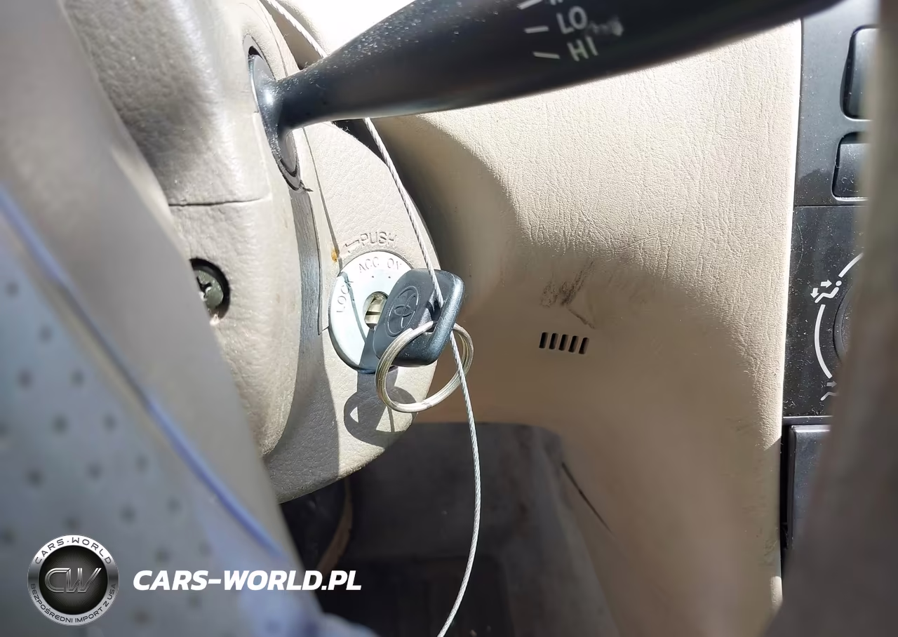 2003 Toyota Corolla Ce VIN:1NXBR32E13Z126207 - 11