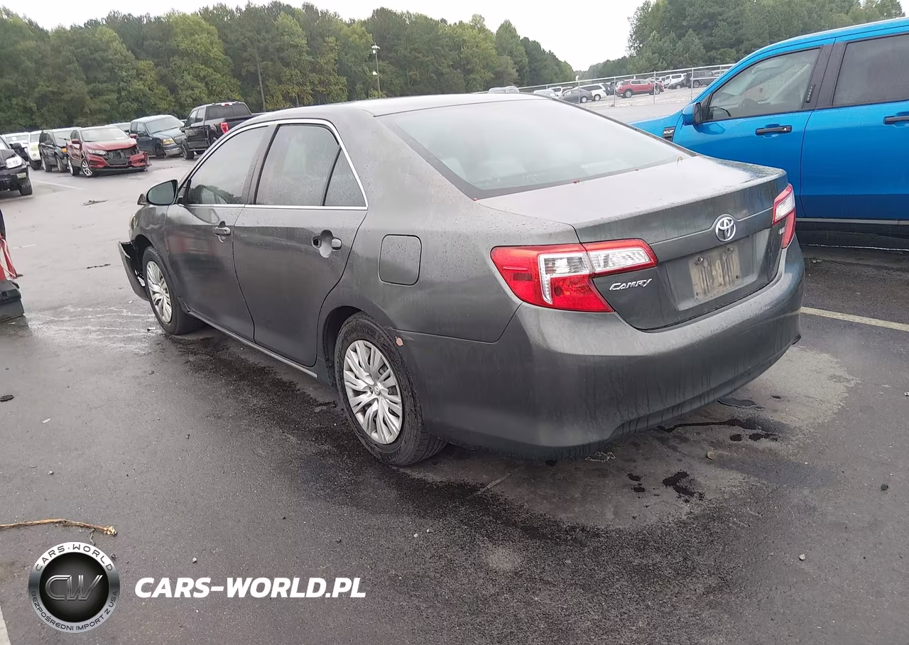 2013 Toyota Camry Le VIN:4T1BF1FK4DU684311 - 3
