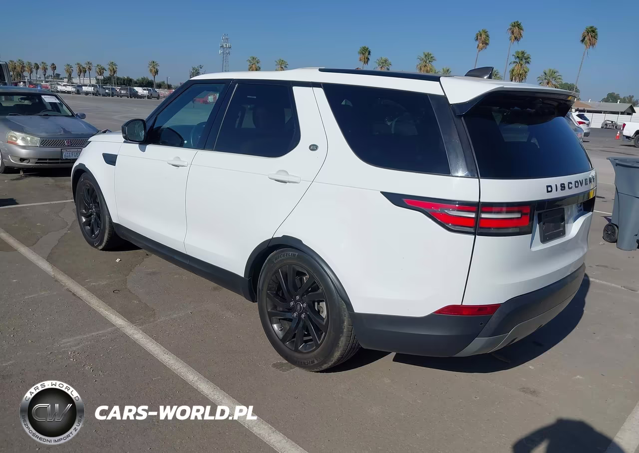 2018 Land Rover Discovery Hse VIN:SALRR2RV6JA062188 - 3