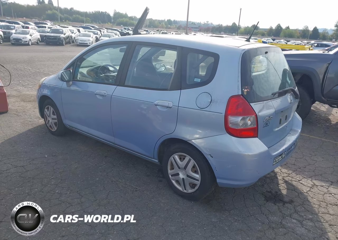 2008 Honda Fit VIN:JHMGD38448S071311 - 3