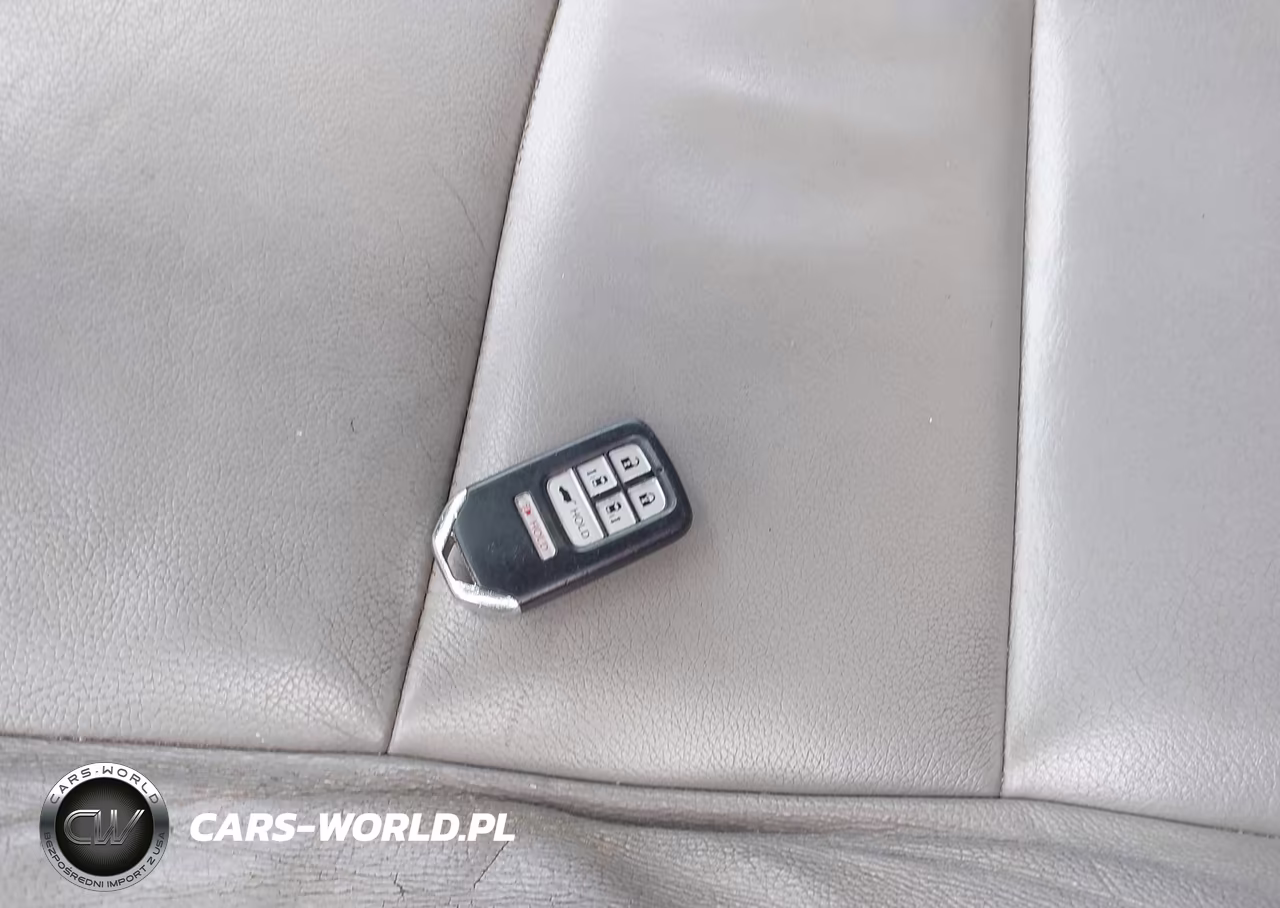 2015 Honda Odyssey Ex-L VIN:5FNRL5H6XFB059197 - 11