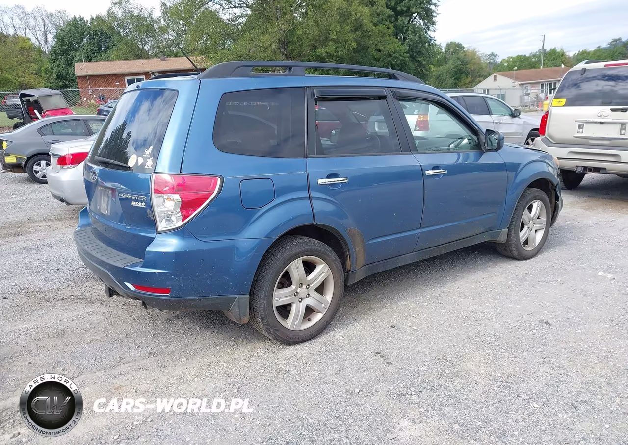 2010 Subaru Forester 2.5X Premium VIN:JF2SH6CC6AH903395 - 4