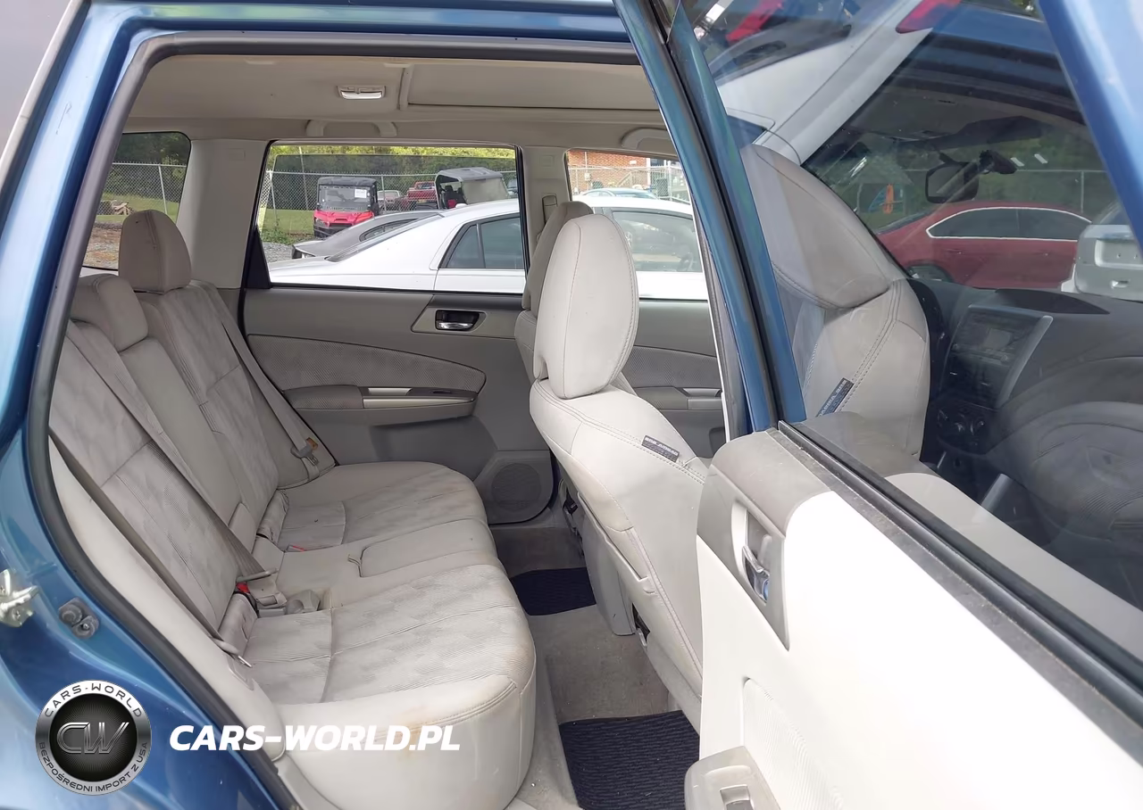 2010 Subaru Forester 2.5X Premium VIN:JF2SH6CC6AH903395 - 8