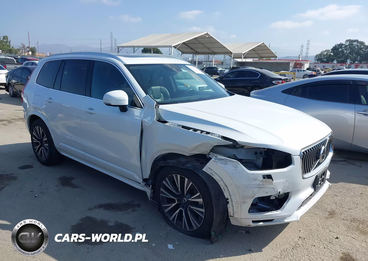 2022 Volvo Xc90 T5 Momentum 7 Passenger