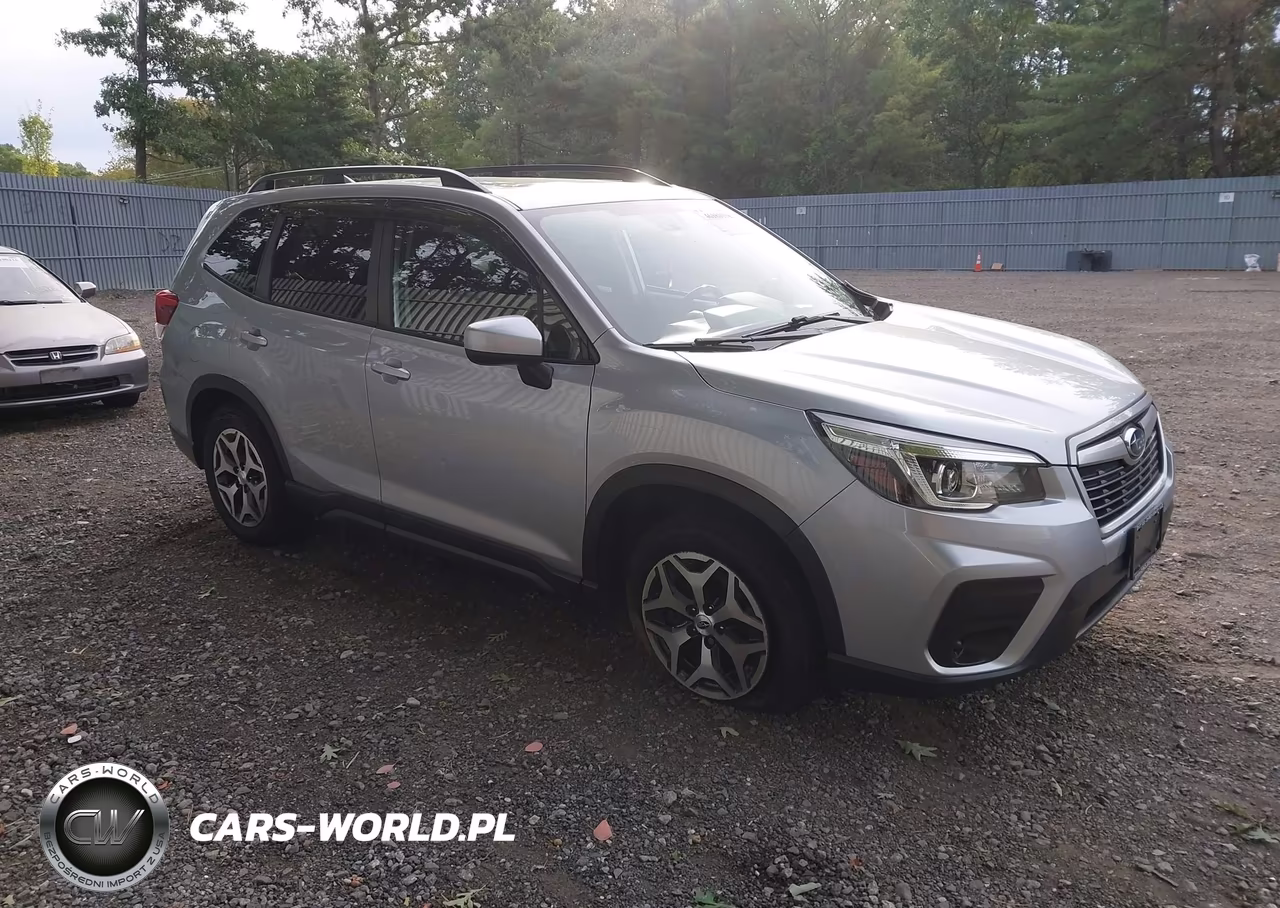 2020 Subaru Forester Premium VIN:JF2SKAGCXLH464431 - 1