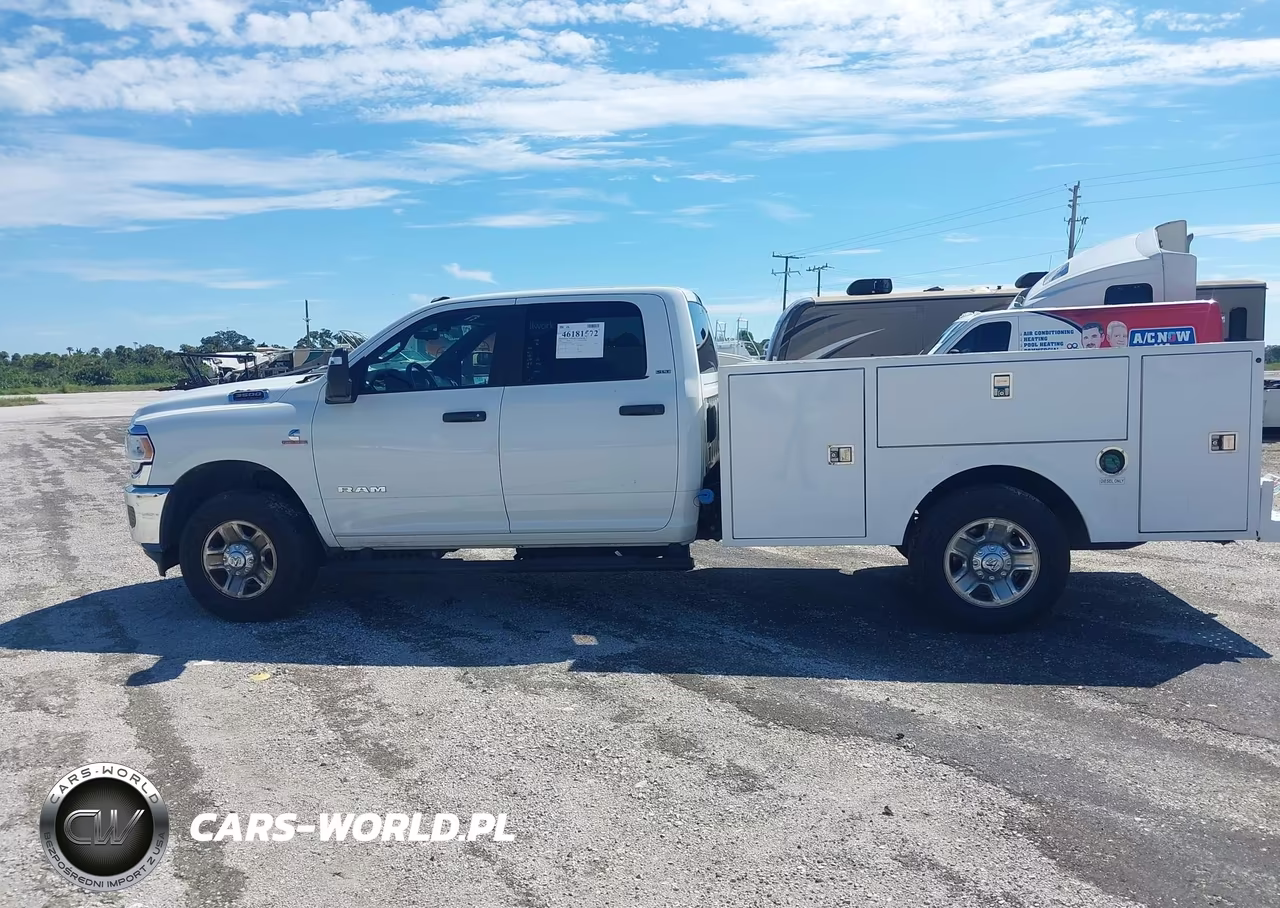 2024 Ram 3500 Chassis Tradesman-Slt-Laramie-Limited VIN:3C7WR9CL5RG310716 - 14