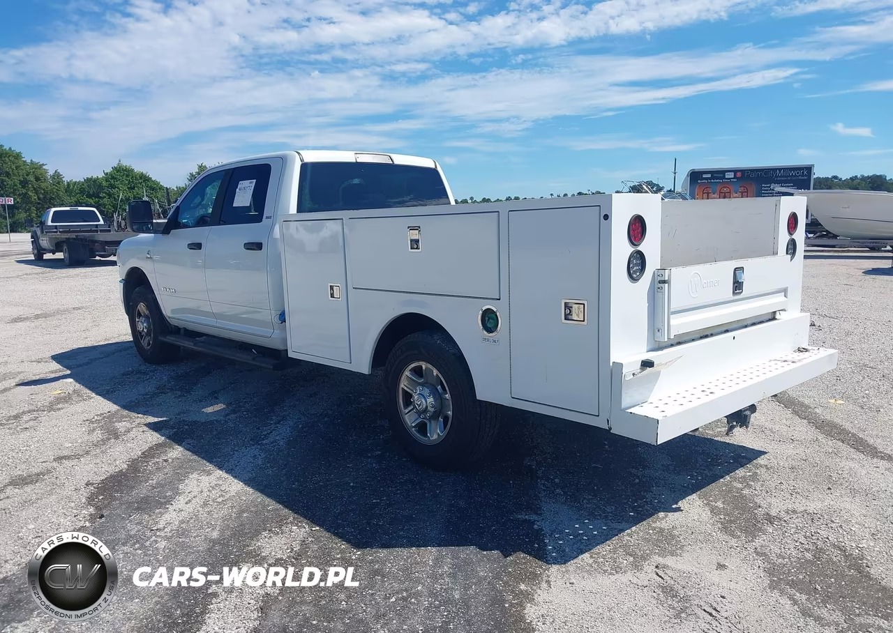2024 Ram 3500 Chassis Tradesman-Slt-Laramie-Limited VIN:3C7WR9CL5RG310716 - 3