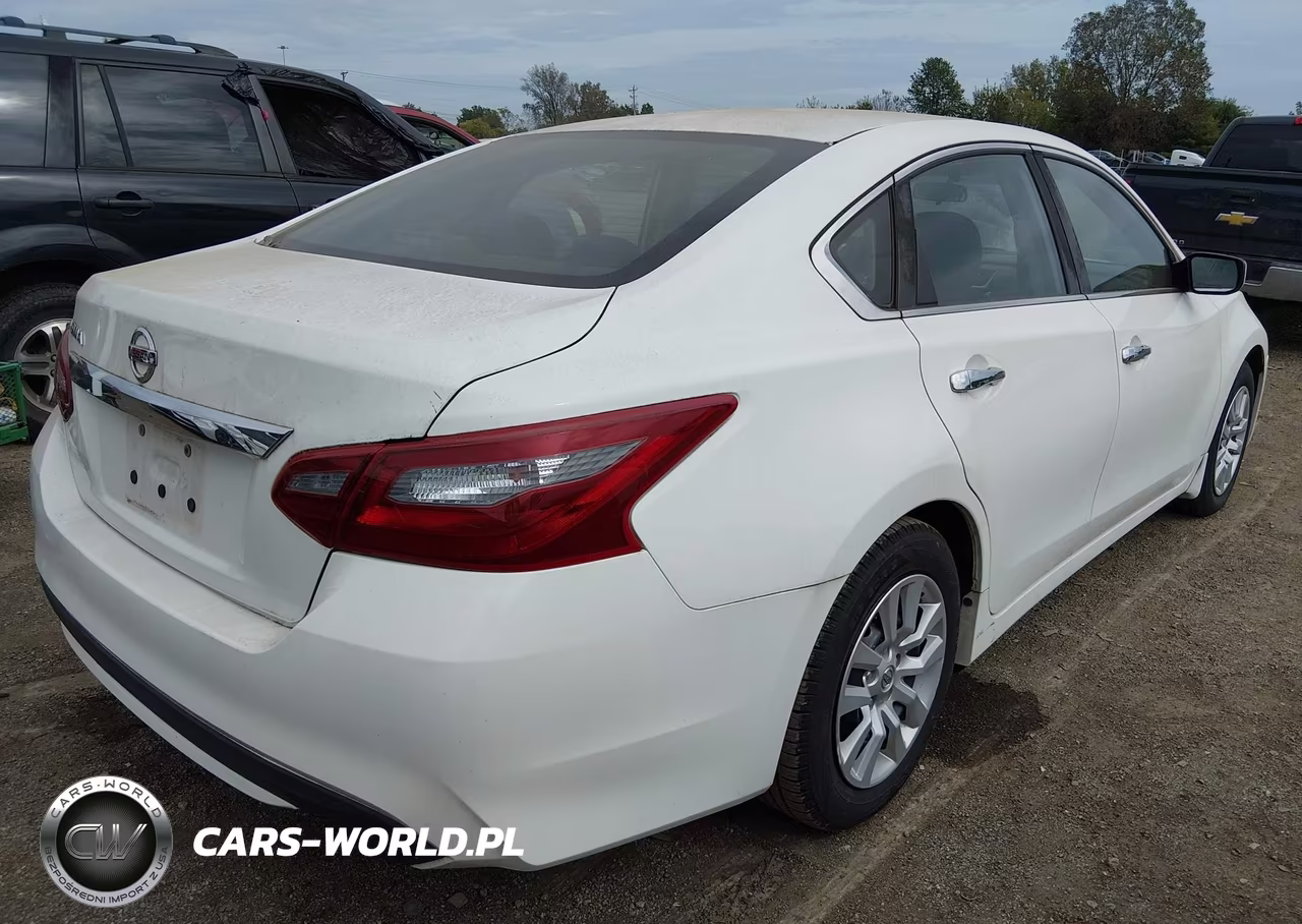 2018 Nissan Altima 2.5 S VIN:1N4AL3AP3JC185305 - 4