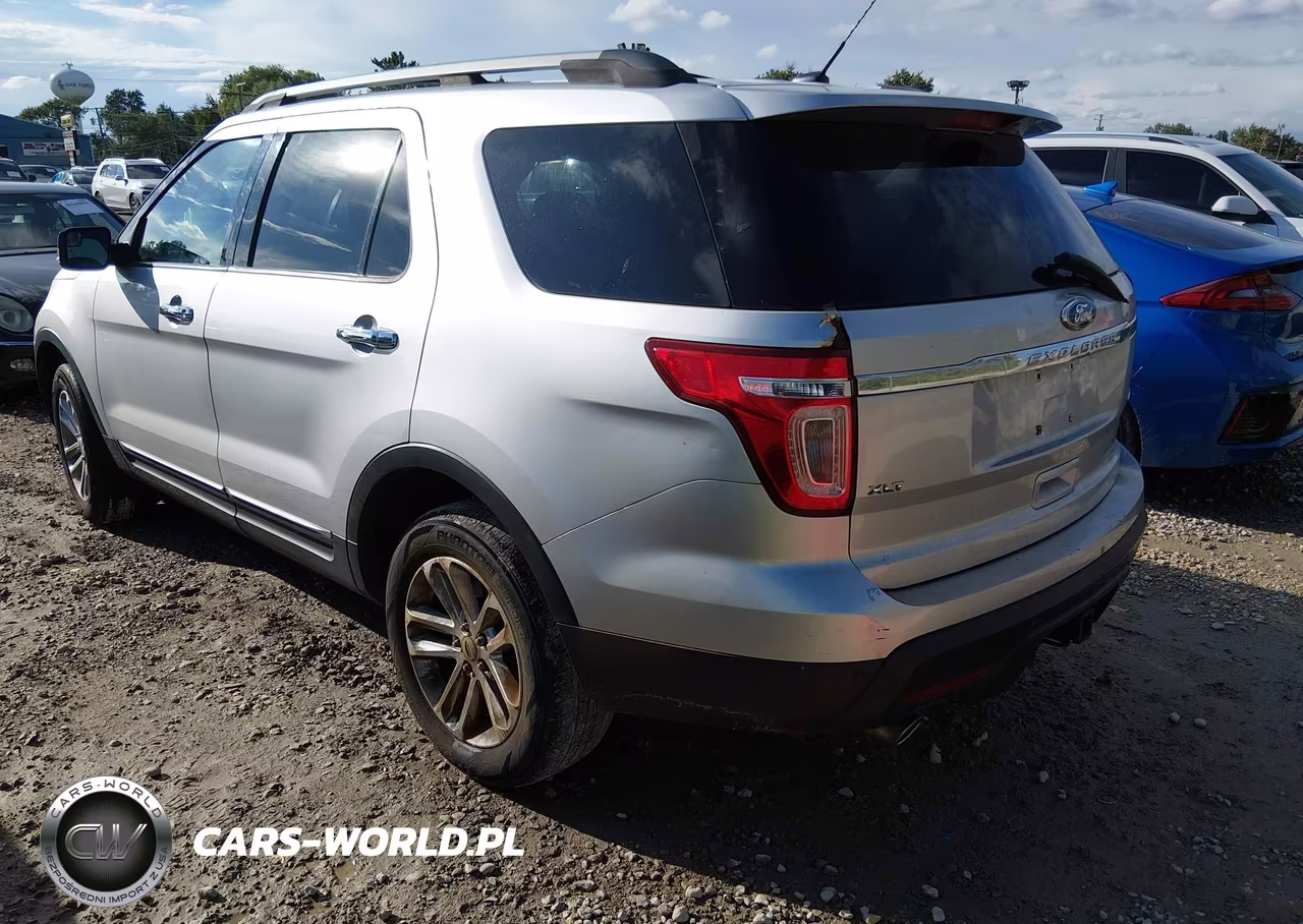 2011 Ford Explorer Xlt VIN:1FMHK8D88BGA14522 - 3