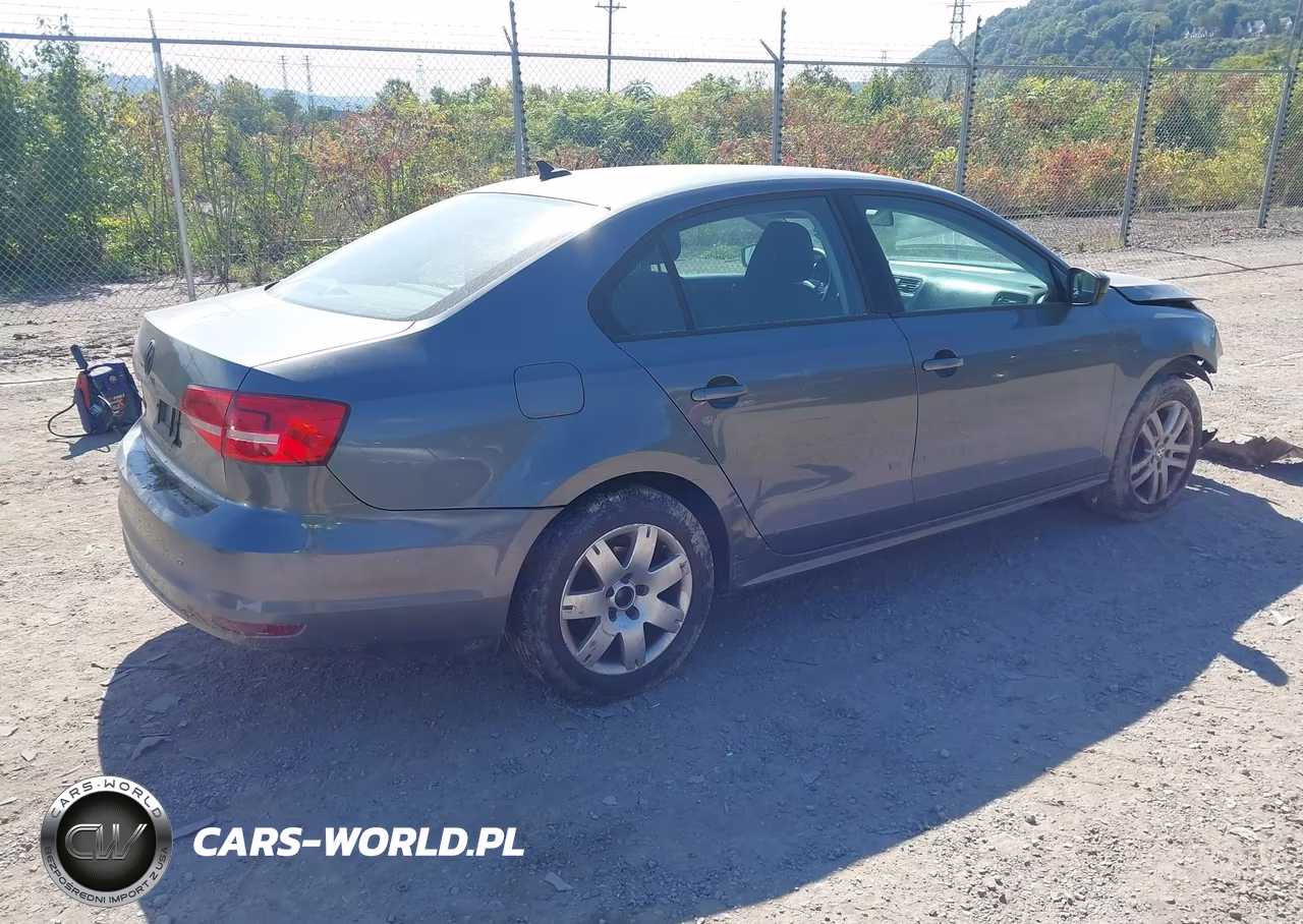 2015 Volkswagen Jetta 2.0L S VIN:3VW1K7AJ1FM218675 - 4