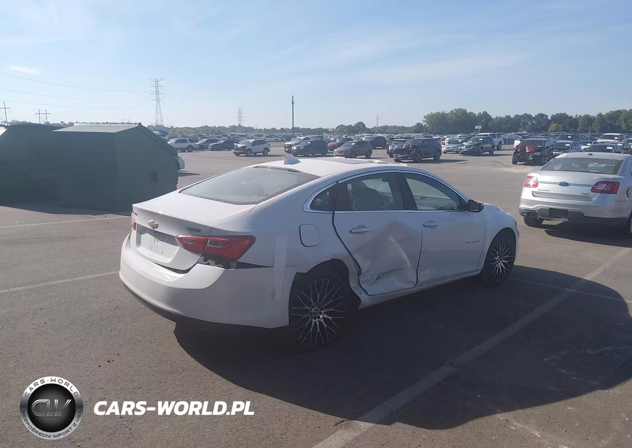 2016 Chevrolet Malibu Premier VIN:1G1ZH5SXXGF319252 - 4