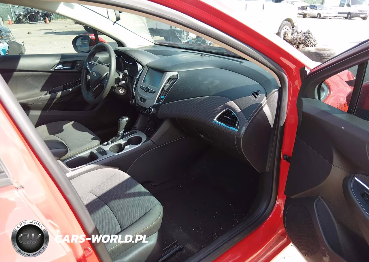 2018 Chevrolet Cruze Ls Auto VIN:1G1BC5SM9J7100080 - 5