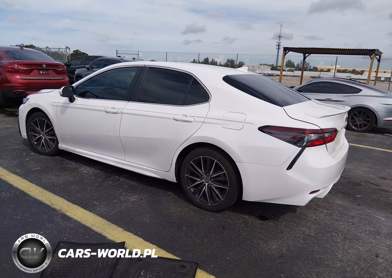 2024 Toyota Camry Se VIN:4T1G11AK8RU874308 - 3
