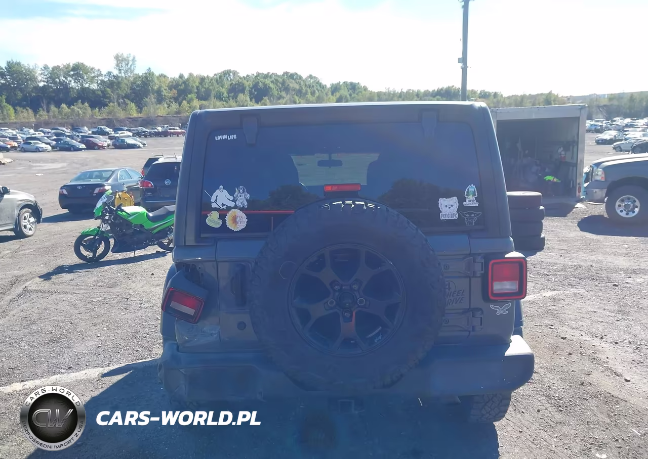 2020 Jeep Wrangler Unlimited Willys 4X4 VIN:1C4HJXDN0LW158919 - 16