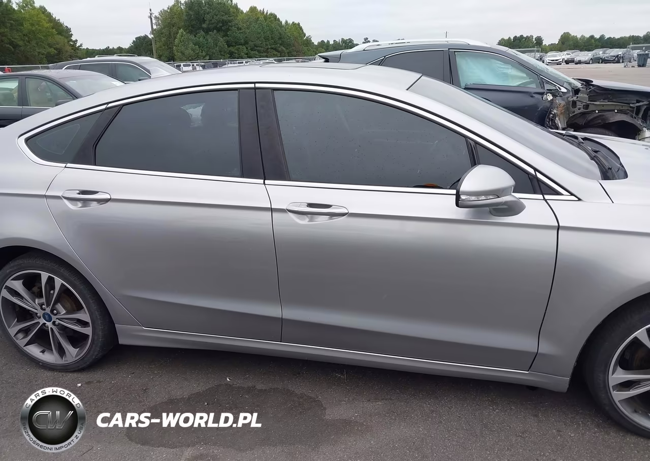 2020 Ford Fusion Titanium VIN:3FA6P0D95LR175062 - 13
