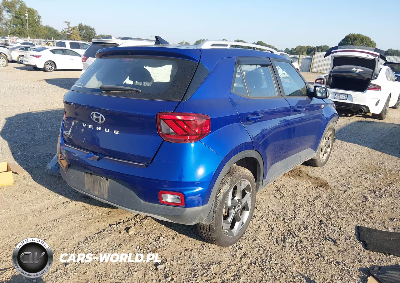 2022 Hyundai Venue Sel VIN:KMHRC8A35NU204505 - 4