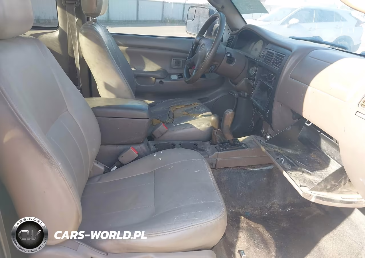 2002 Toyota Tacoma Base V6 VIN:5TEWN72N72Z046358 - 5