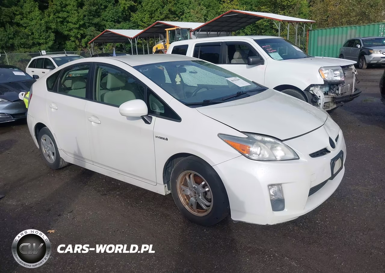 2011 Toyota Prius Two – zdjęcie 1 z 18