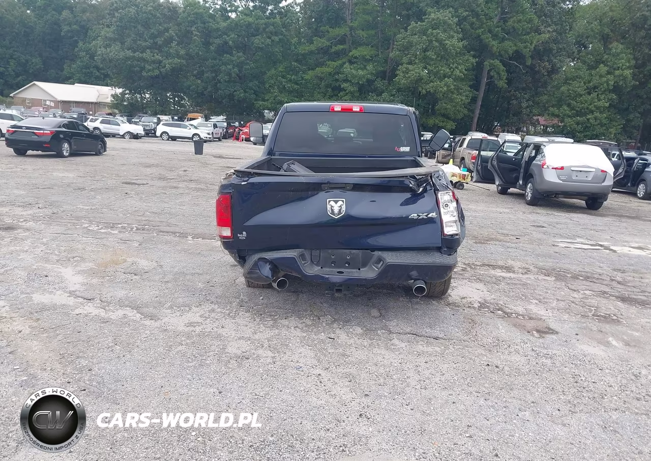 2015 Ram 1500 Express VIN:3C6RR7KT0FG700559 - 16