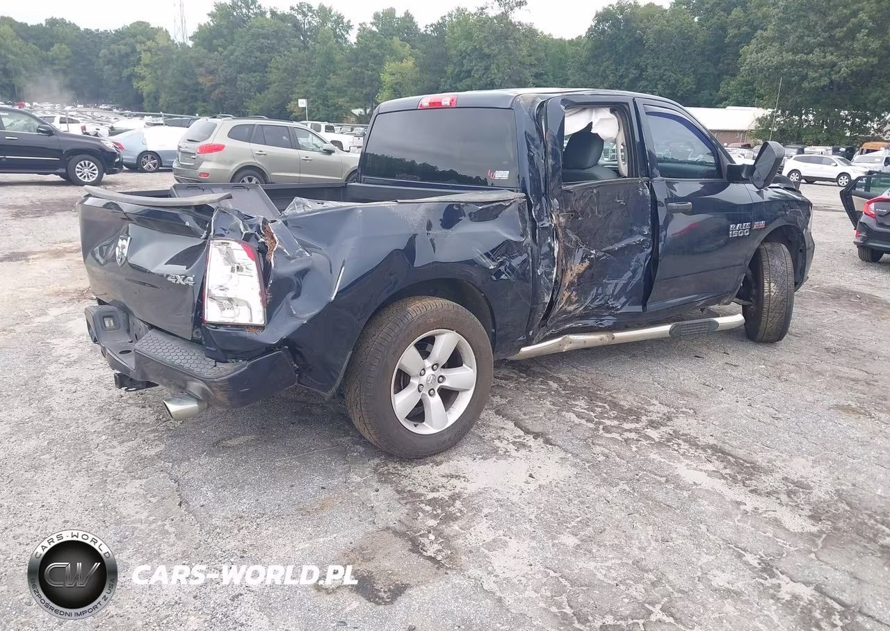 2015 Ram 1500 Express VIN:3C6RR7KT0FG700559 - 4