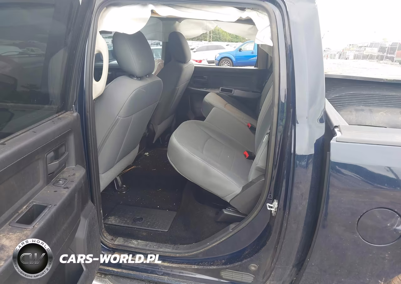 2015 Ram 1500 Express VIN:3C6RR7KT0FG700559 - 8