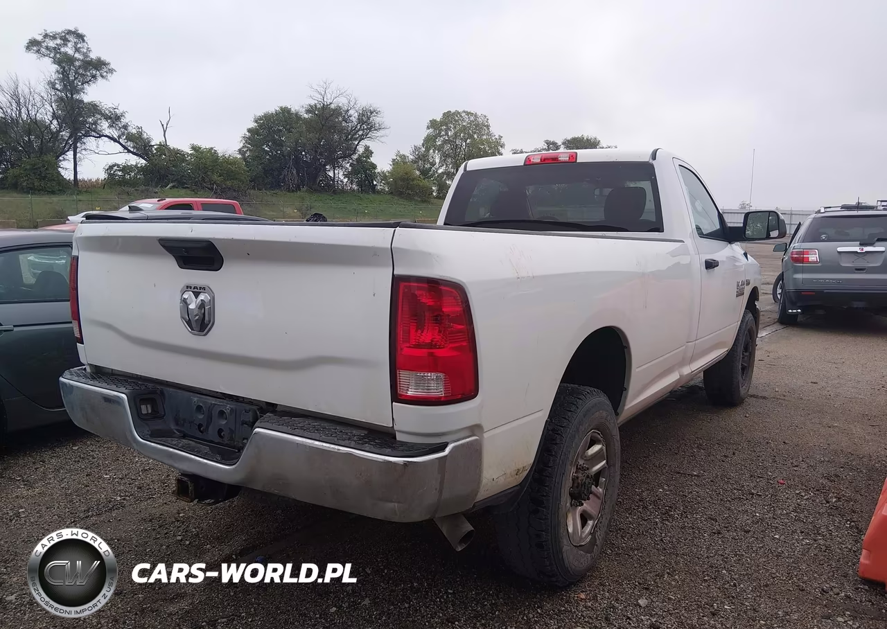 2017 Ram 2500 Tradesman 4X4 8' Box VIN:3C6MR5AJ1HG741493 - 4