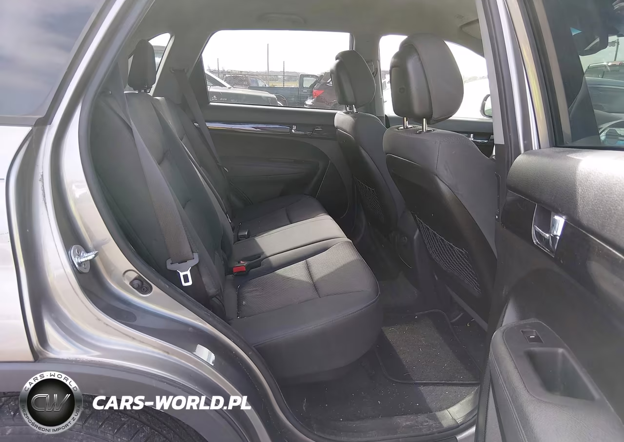 2012 Kia Sorento Lx V6 VIN:5XYKTDA23CG255893 - 8