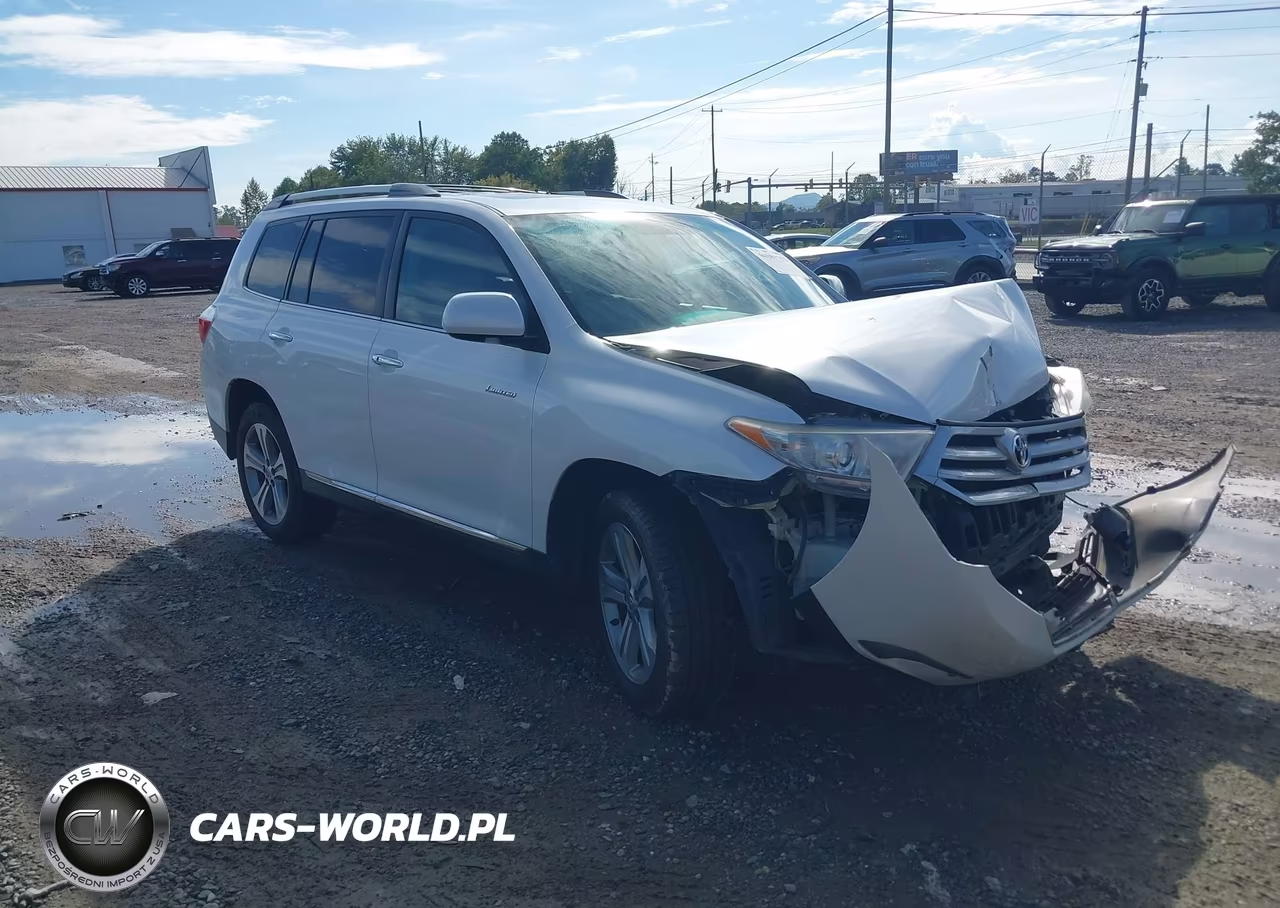 2013 Toyota Highlander Limited V6