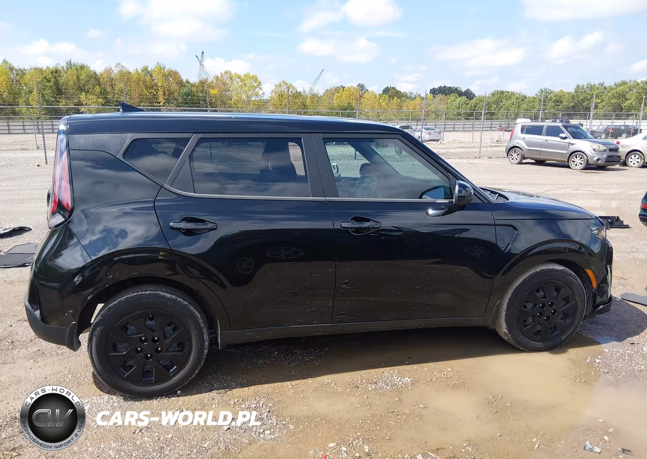 2025 Kia Soul Lx VIN:KNDJ23AU9S7930720 - 13