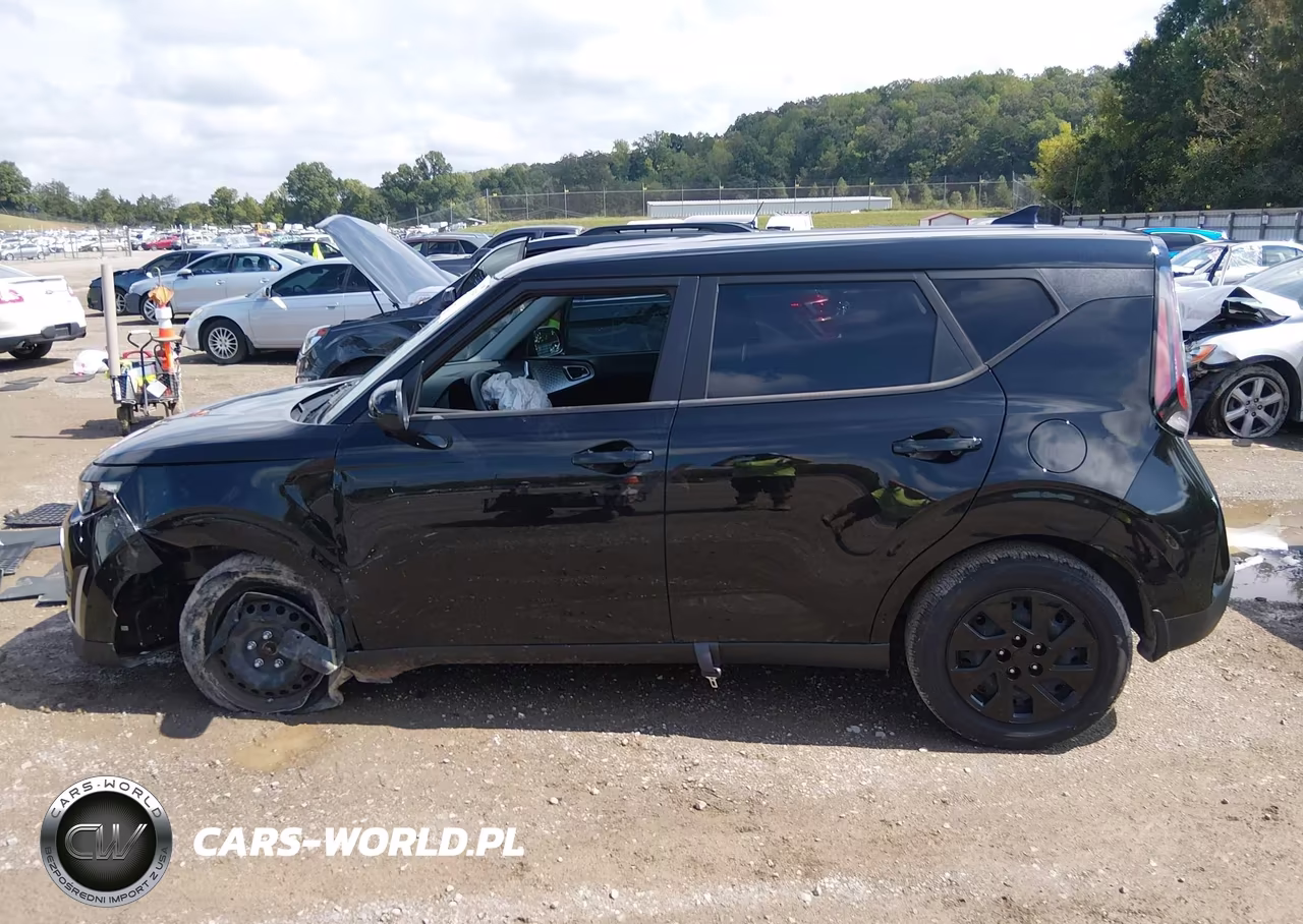 2025 Kia Soul Lx VIN:KNDJ23AU9S7930720 - 14