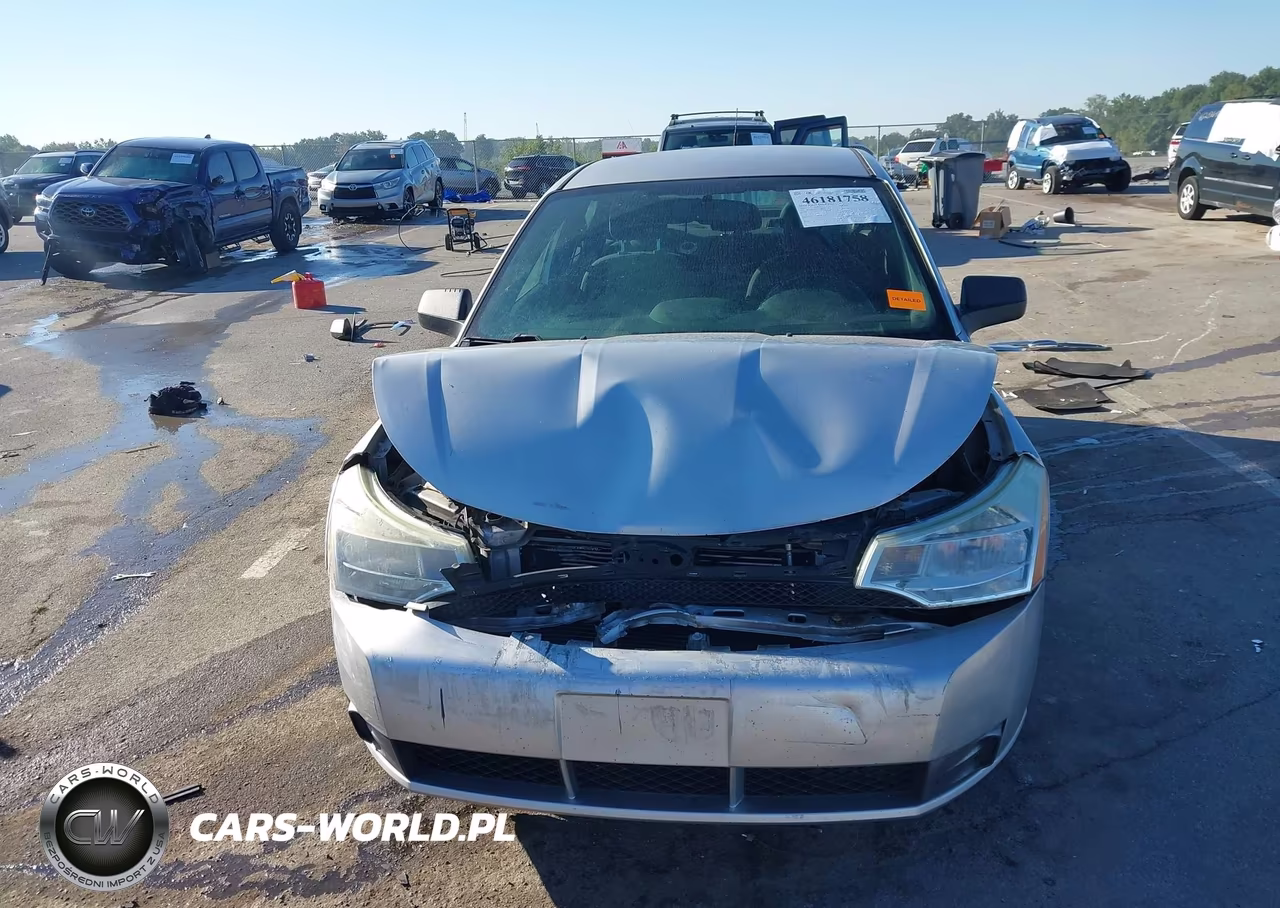 2010 Ford Focus Se VIN:1FAHP3FN1AW136001 - 12