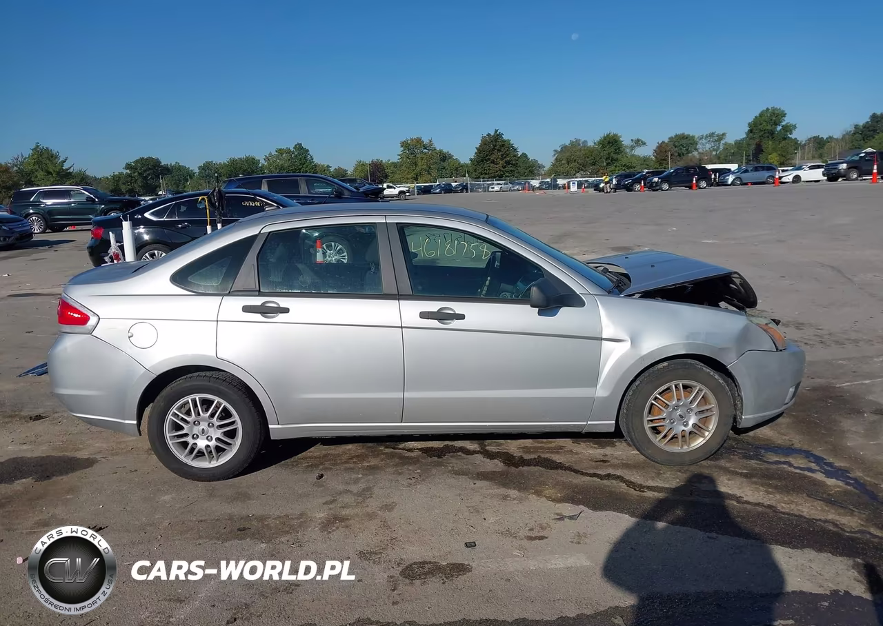 2010 Ford Focus Se VIN:1FAHP3FN1AW136001 - 13