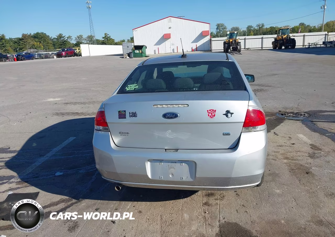 2010 Ford Focus Se VIN:1FAHP3FN1AW136001 - 16