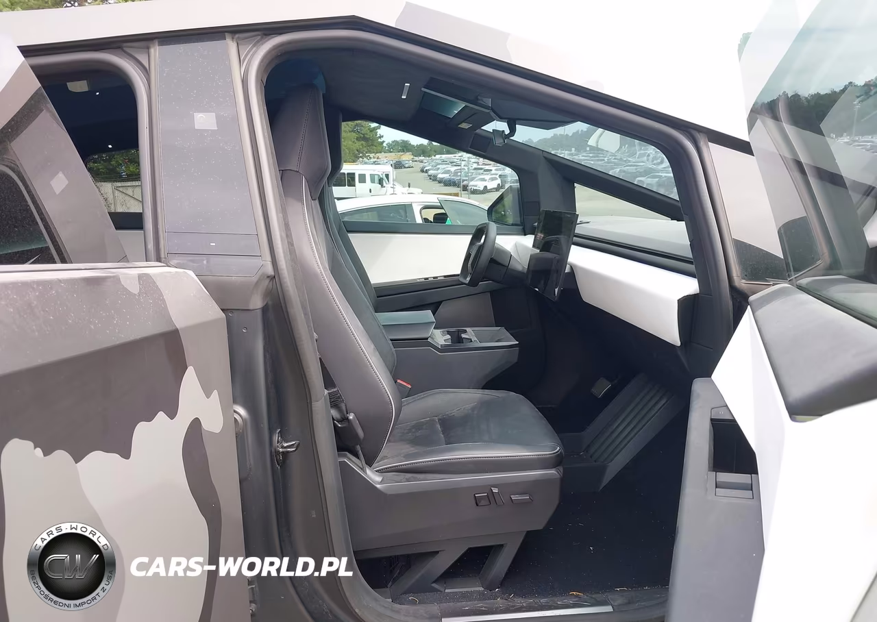 2024 Tesla Cybertruck All-Wheel Drive VIN:7G2CEHED1RA032375 - 5